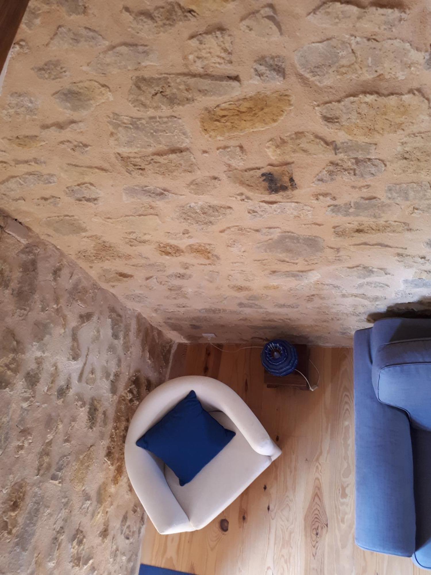 Hotel La Grange Des Blins Jouy  Zimmer foto
